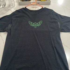 Brand: Empyre, size :large, colors: black and green